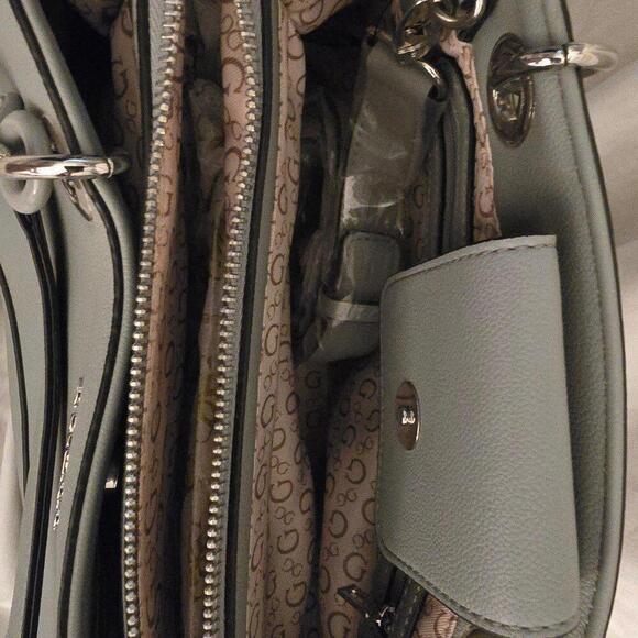 Guess Los Angeles Larkin Blue Crossbody (New with Tags) - Picture 6 of 12